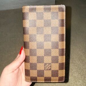 Louis Vuitton Damier Bill Case